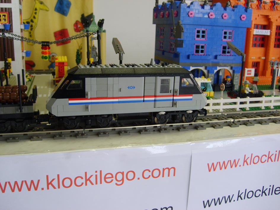 s6000903.jpg