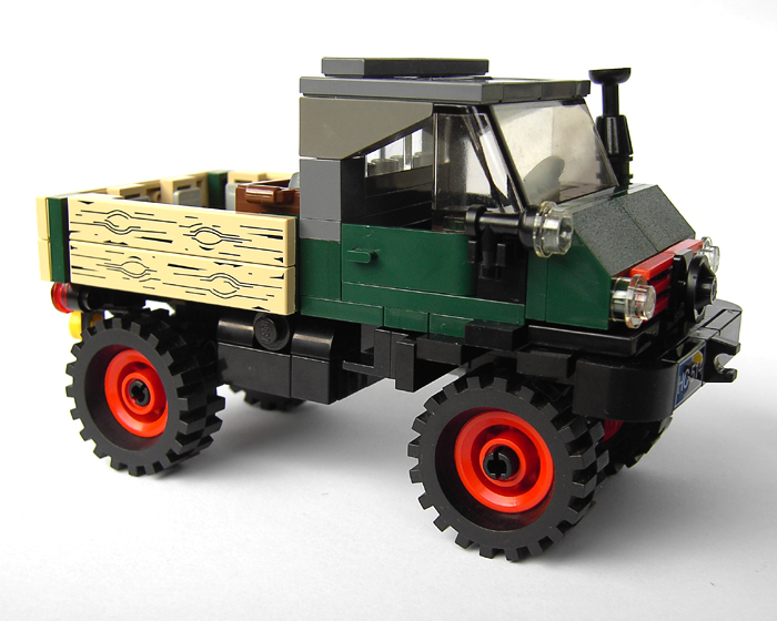 aunimog003.jpg