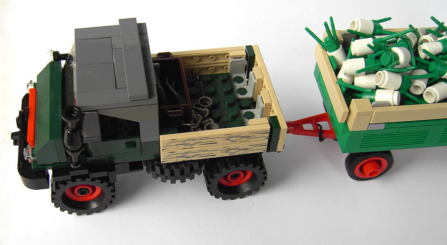 aunimog009.jpg