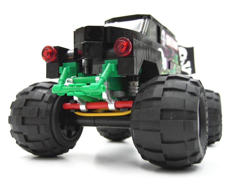 gravedigger002.jpg