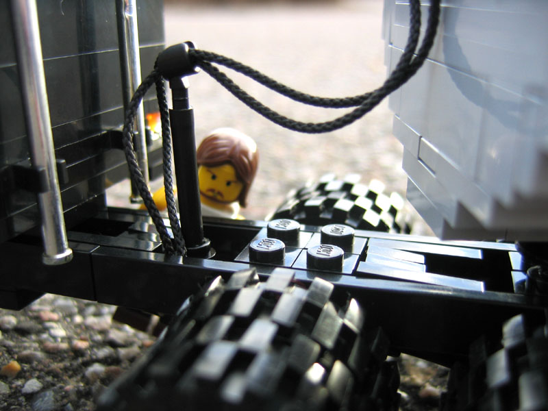 detailtractorcables.jpg