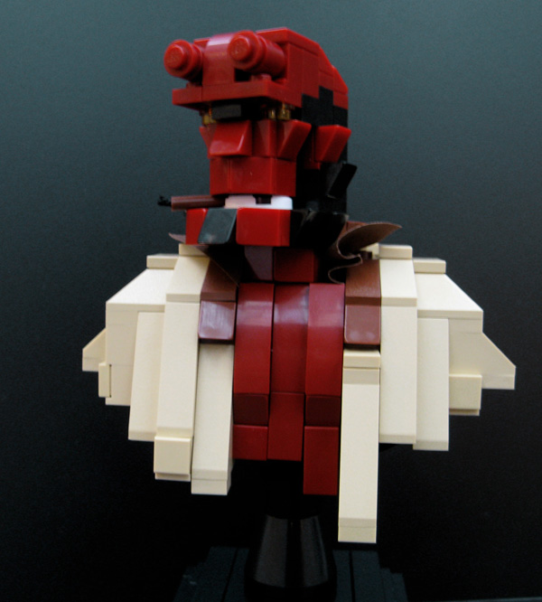 hellboy006.jpg