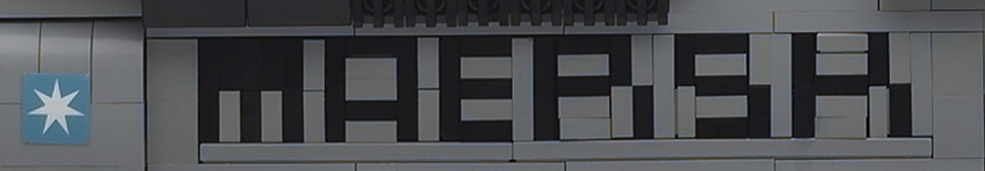 sd4006maersk_is_not_glued.jpg