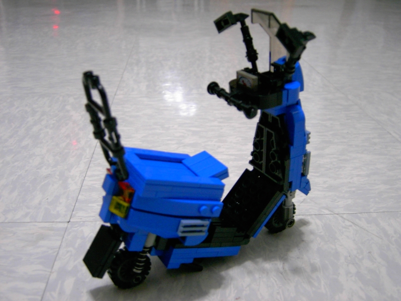 scooter-02_06.jpg