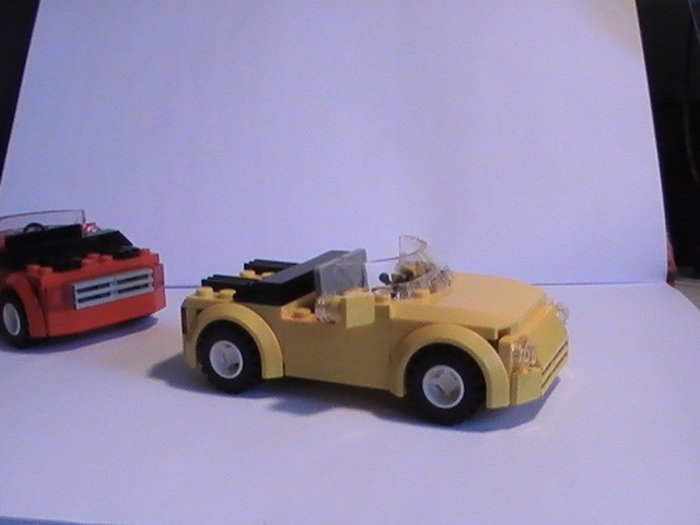 roadster_yellow.jpg