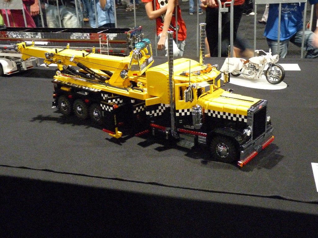 bricksonwheels-p1060968.jpg