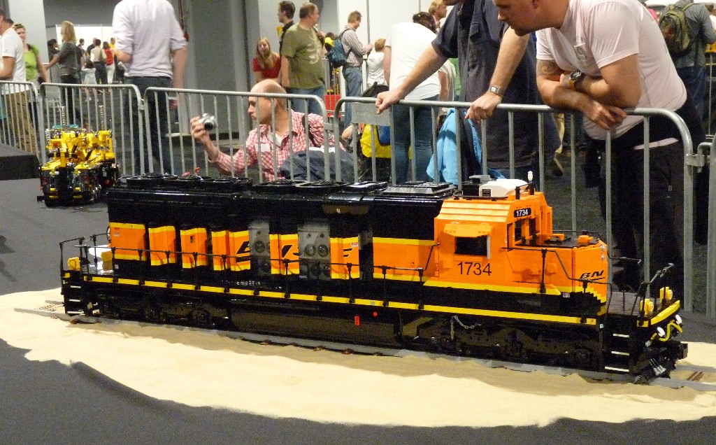bricksonwheels-p1060976.jpg