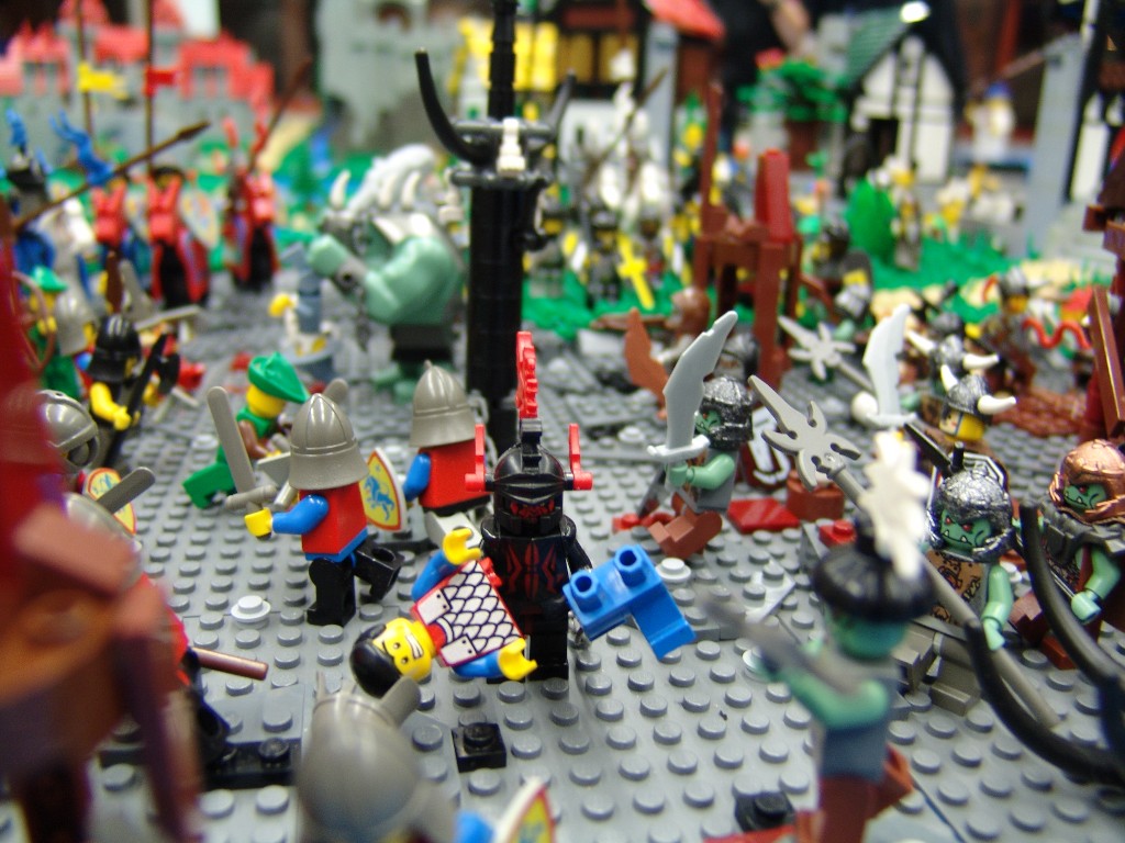 castle_aliencat_05.jpg