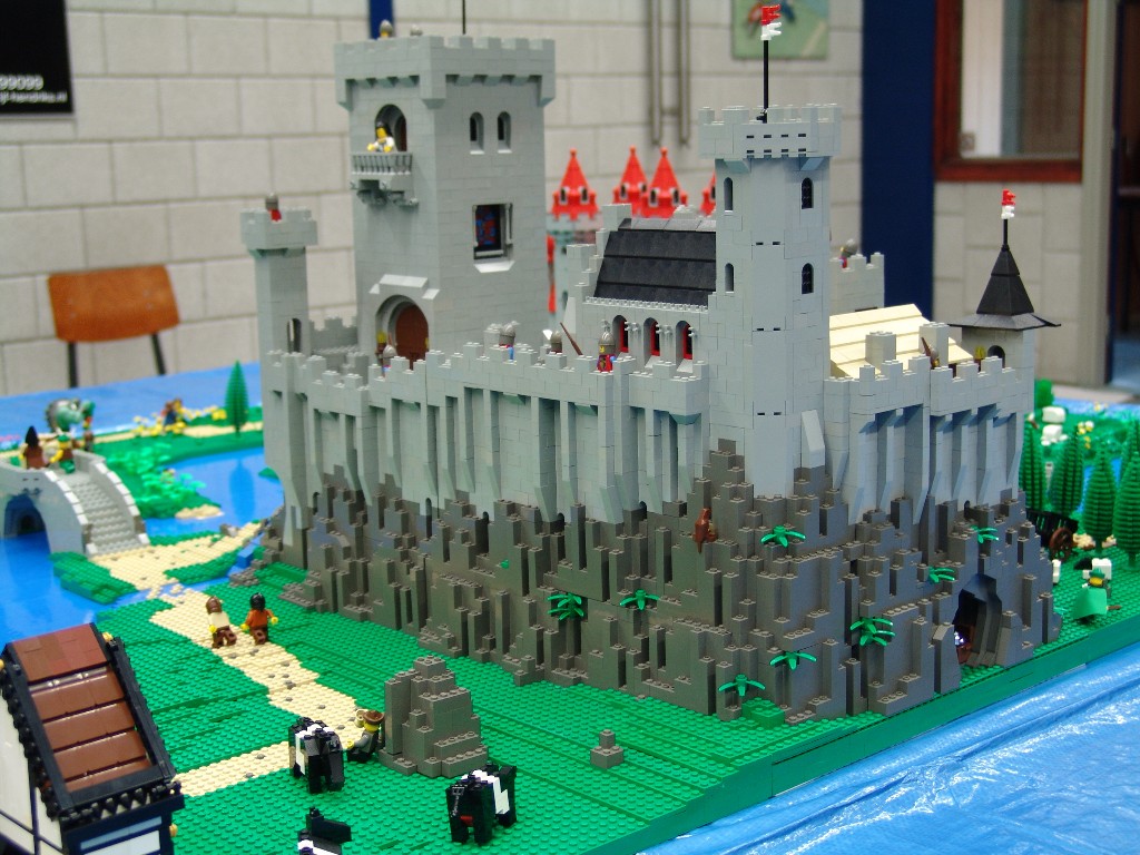 castle_mockingbird_02.jpg