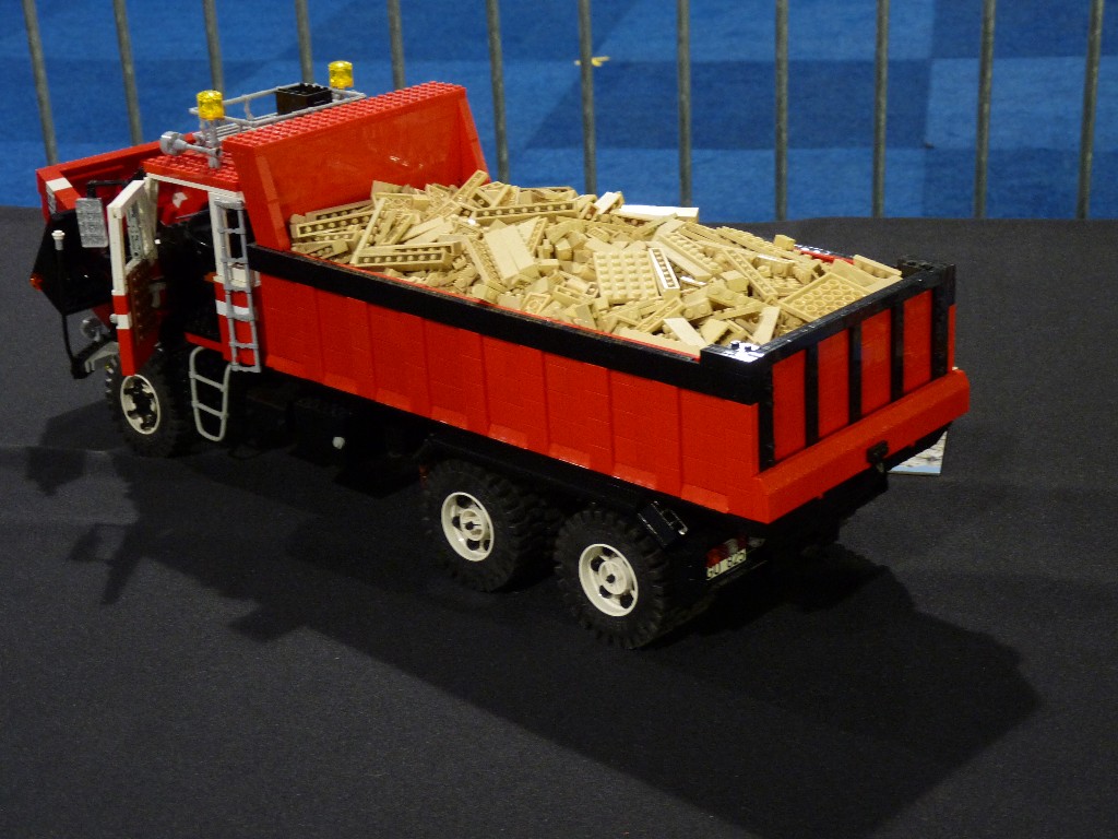 legotrucks_p1050142.jpg