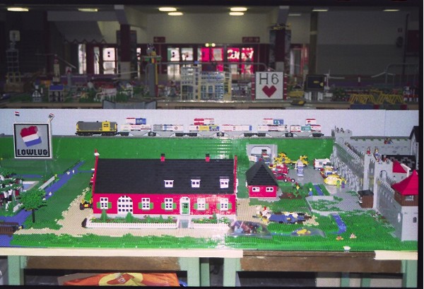 layout08.jpg