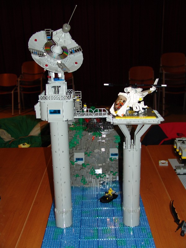 moonbase02.jpg