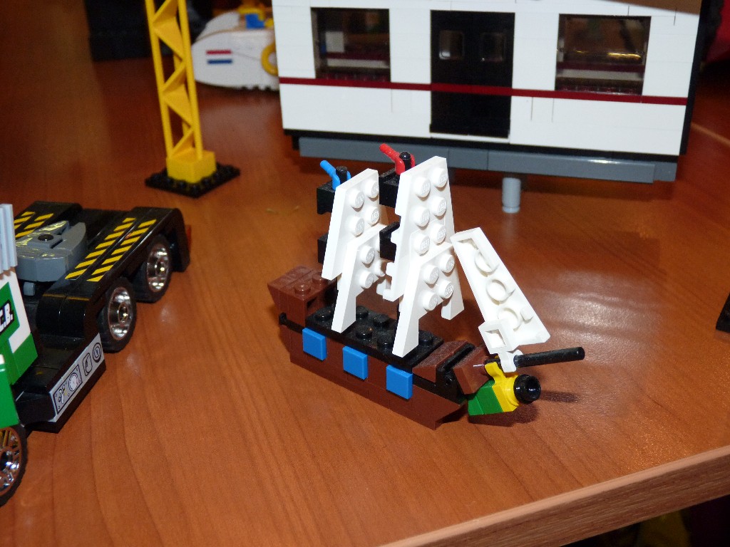 moc_03.jpg