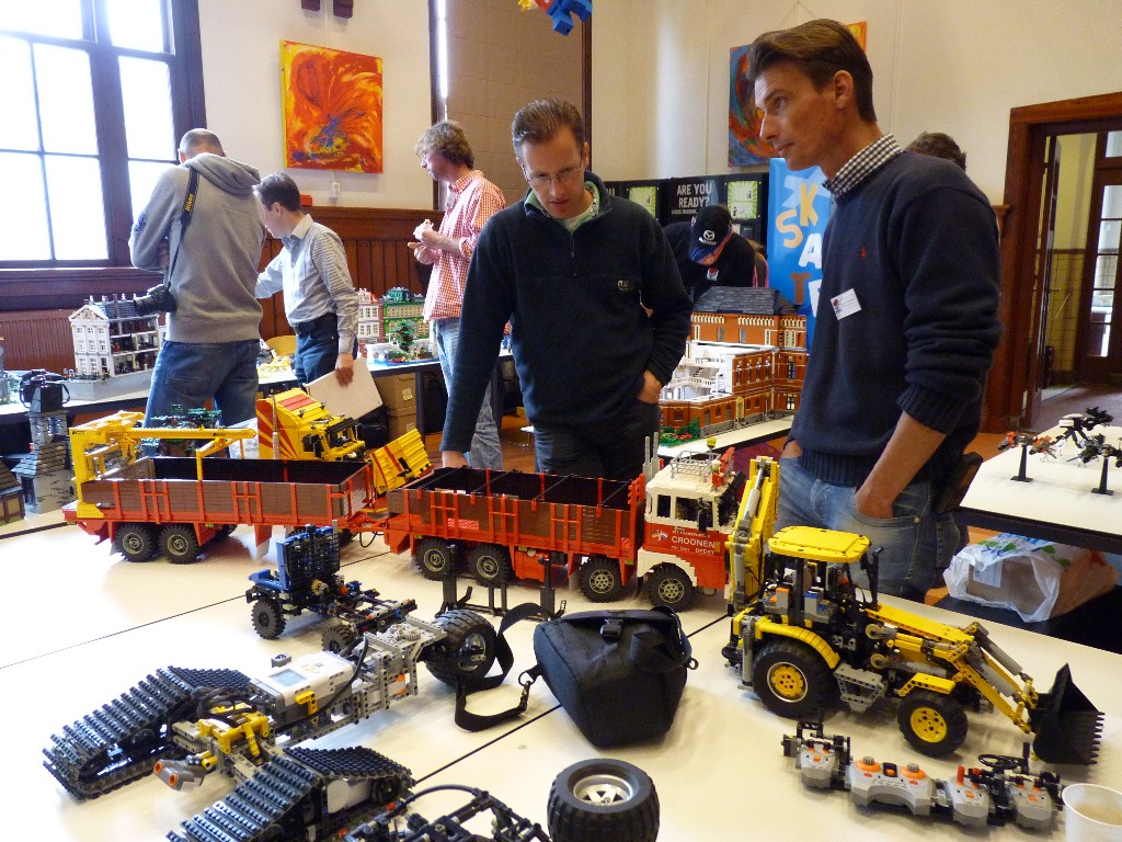legotrucks_05.jpg
