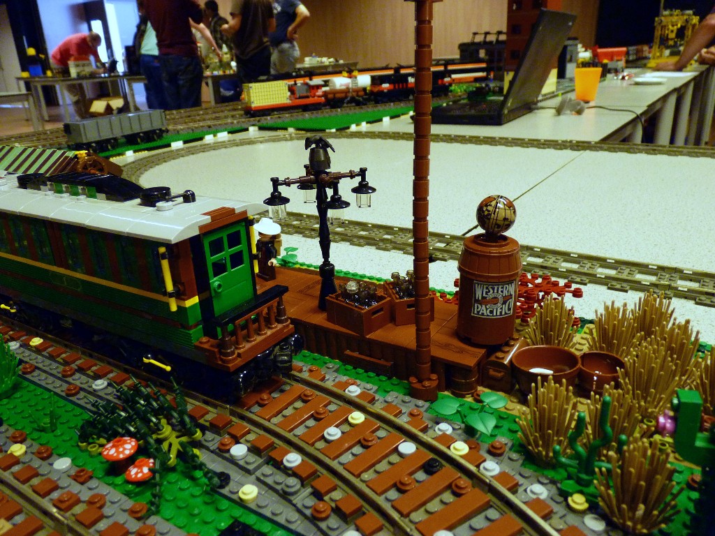 train-fonz-p1060127.jpg