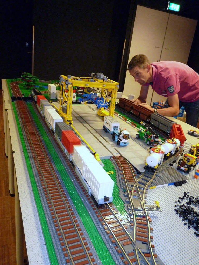 train-p1060119.jpg