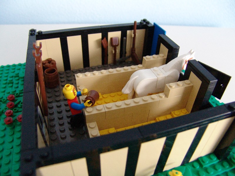 stable_inside1.jpg