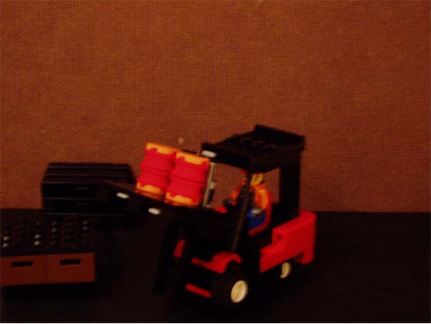 forklift1.jpg
