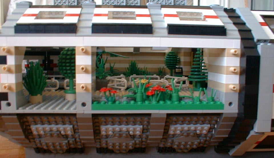 gardenside.jpg