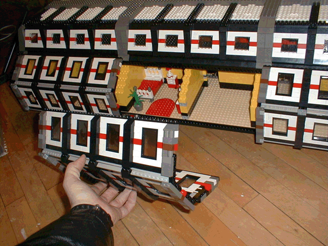 modularhull.gif