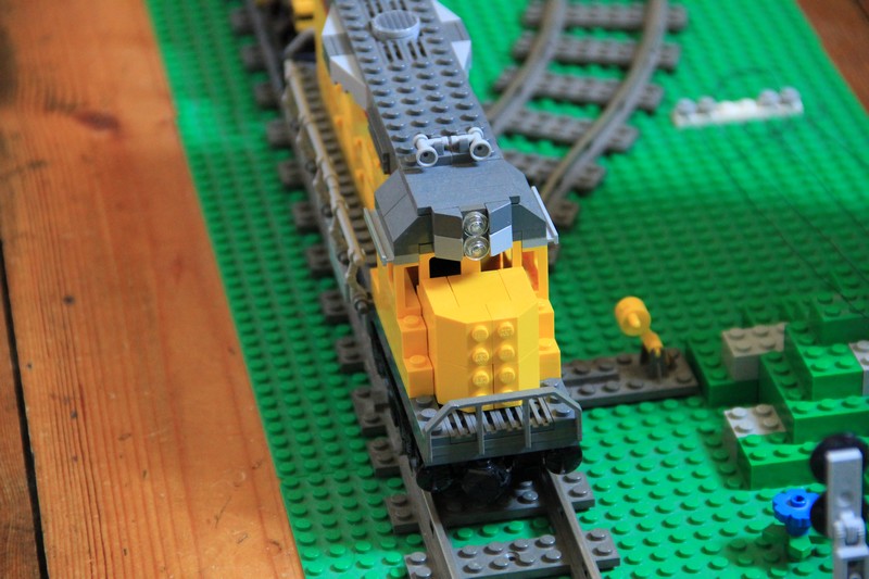 sd40v2-001.jpg