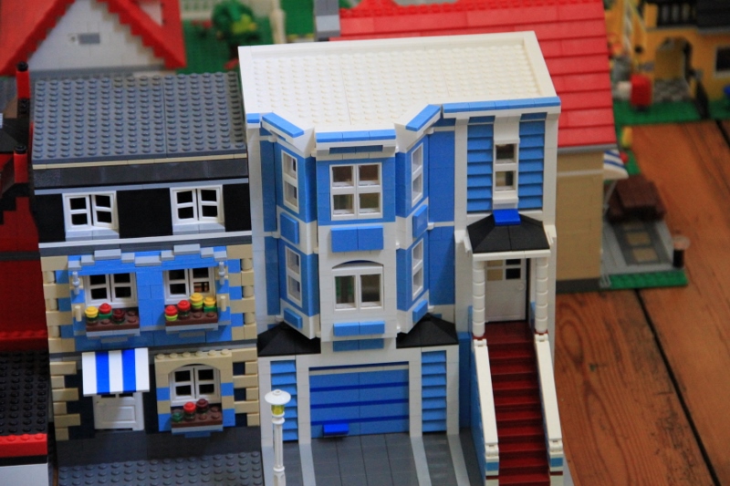 victorian_house-1.jpg