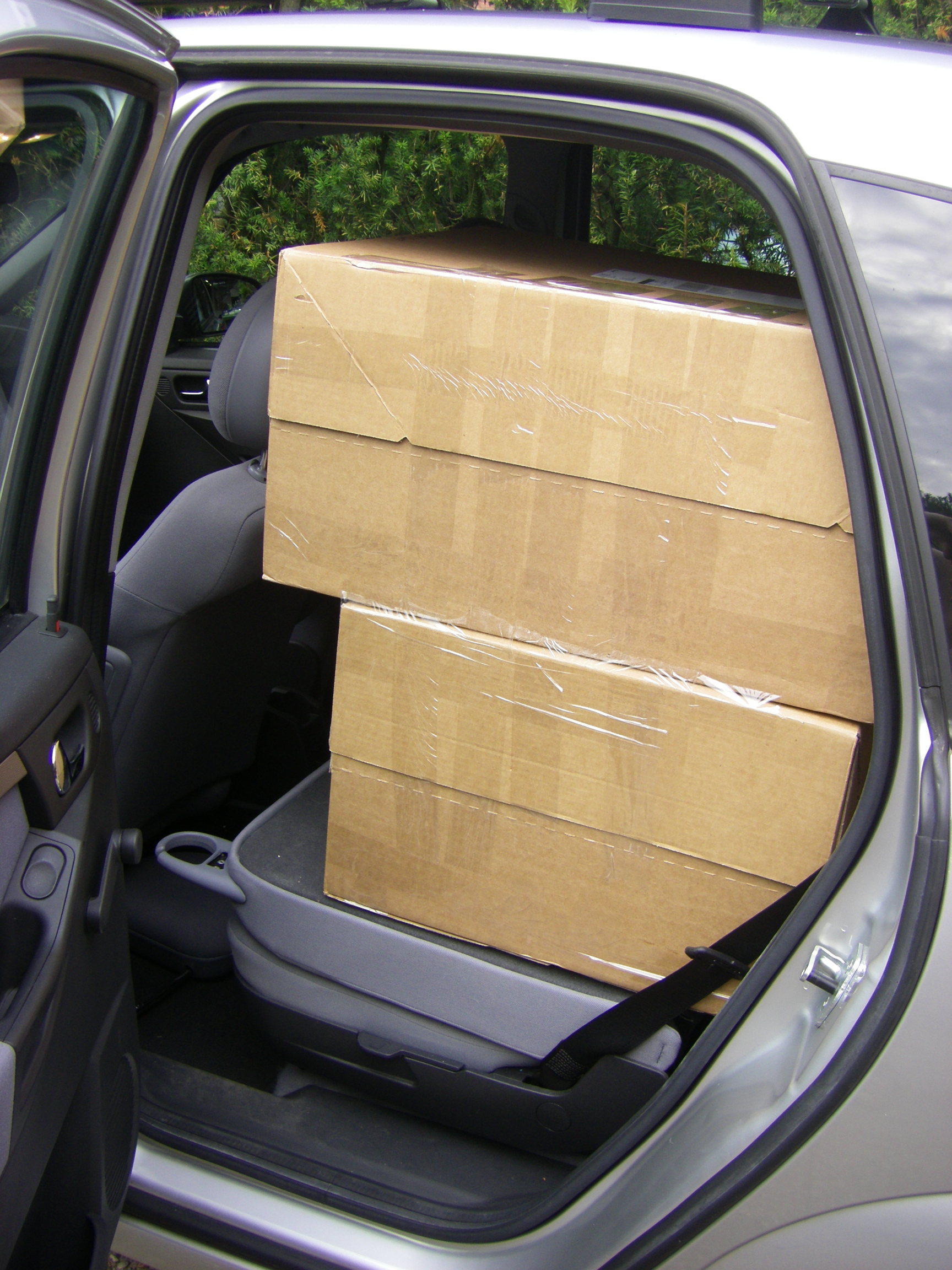 car-2.jpg