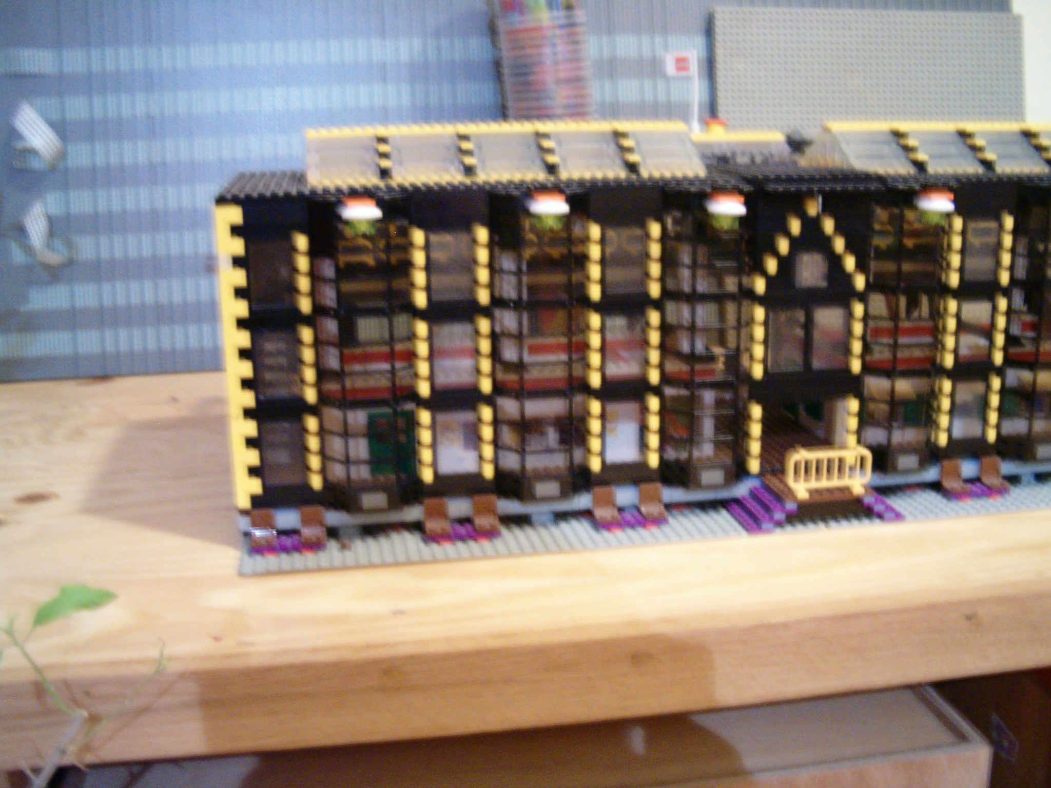 station_2004_left_side.jpg