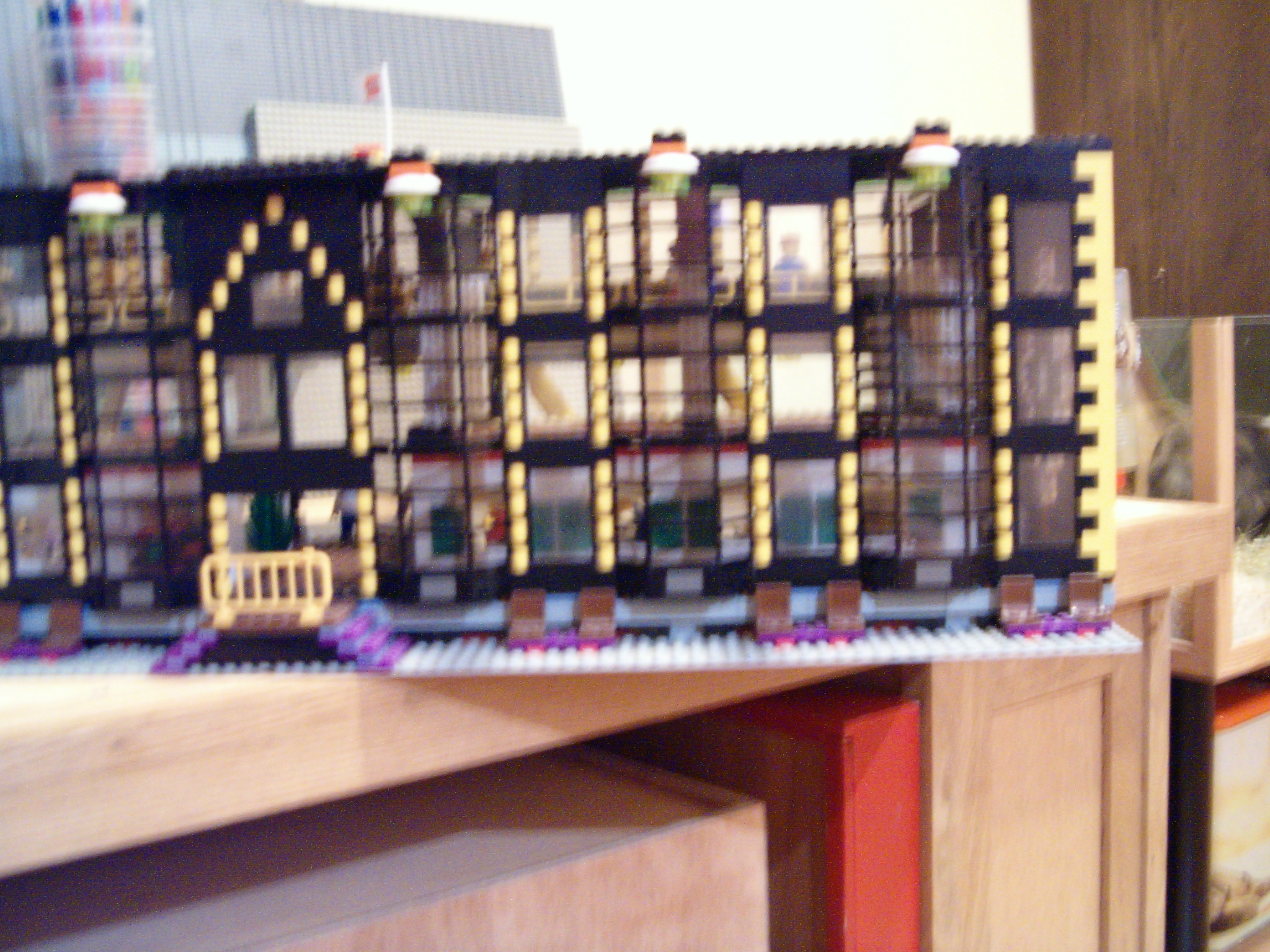 station_2004_right_side.jpg