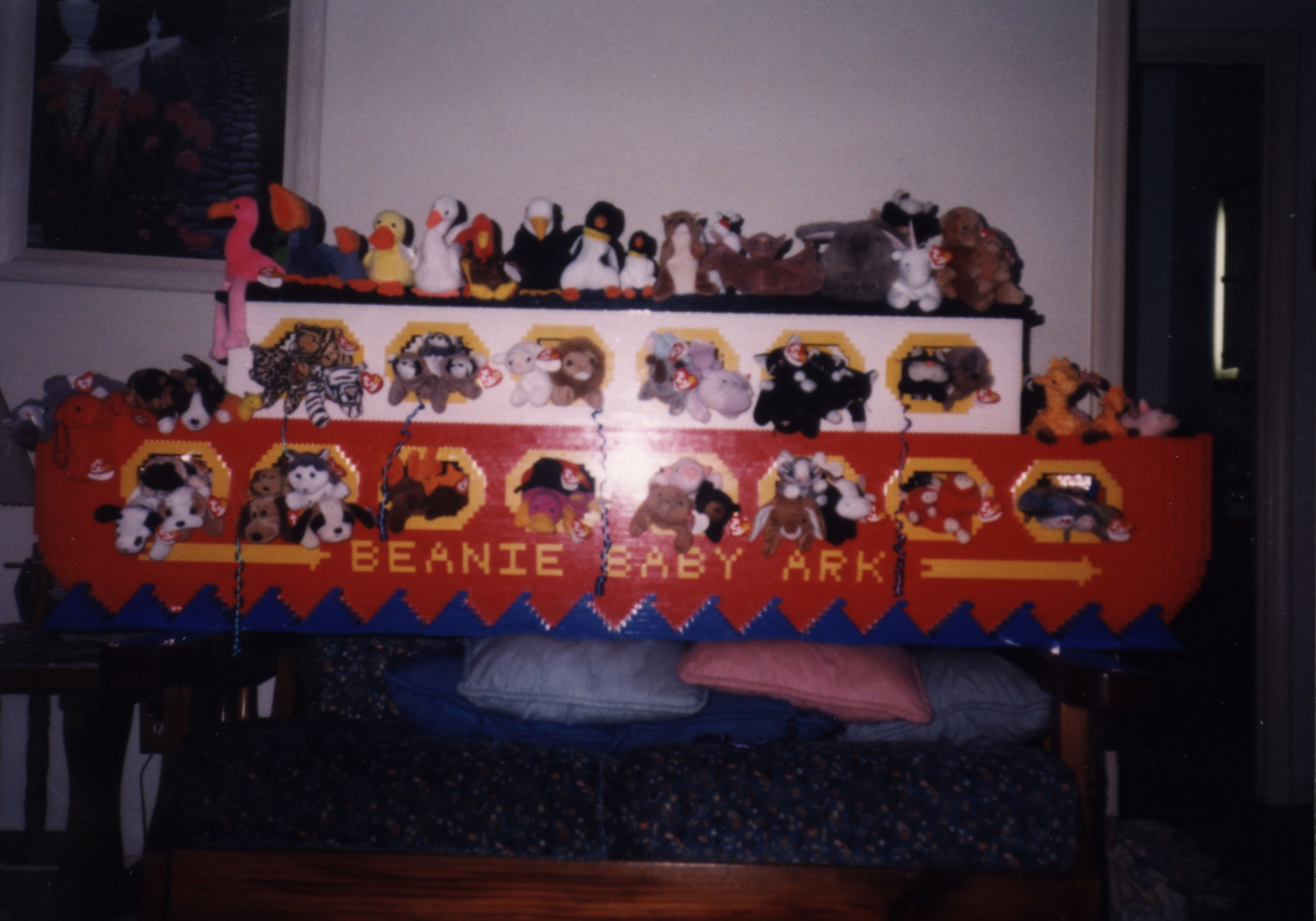 beanie_baby_ark__completed_09_1998.jpg