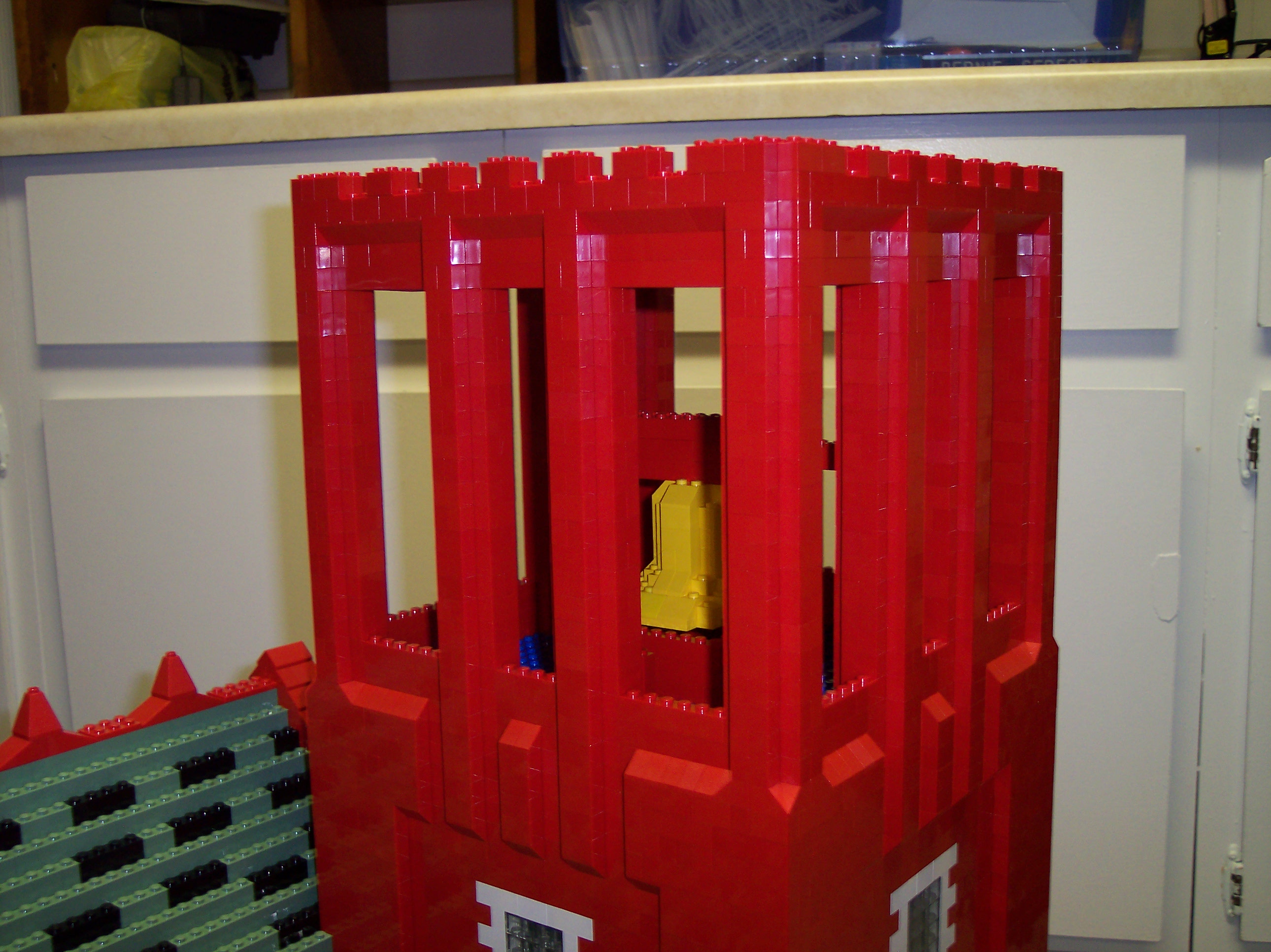 lilys_lego_house_27_2005.jpg