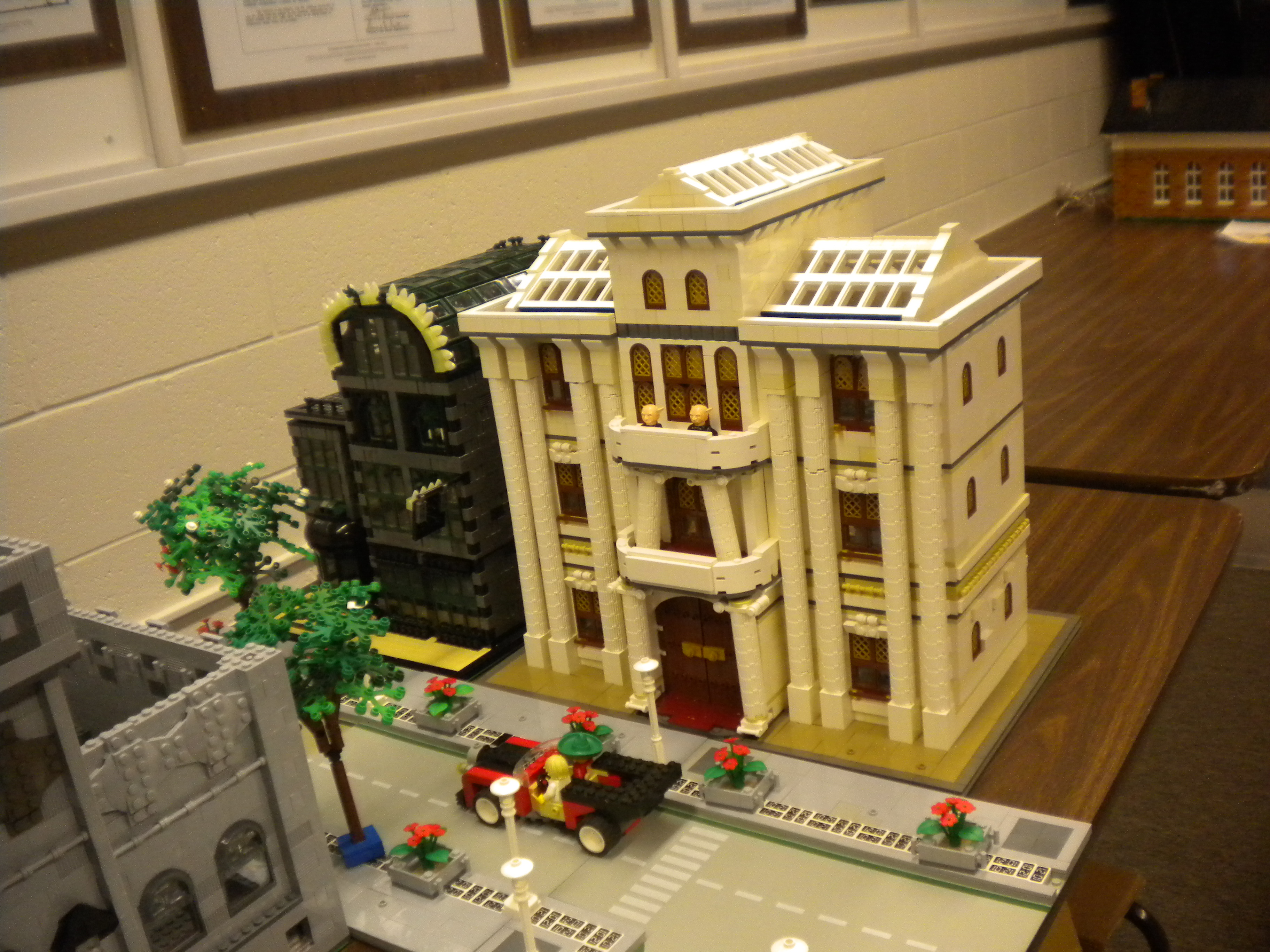 michlug_meeting_livonia_sandburg_library_11-12-2011_10.jpg