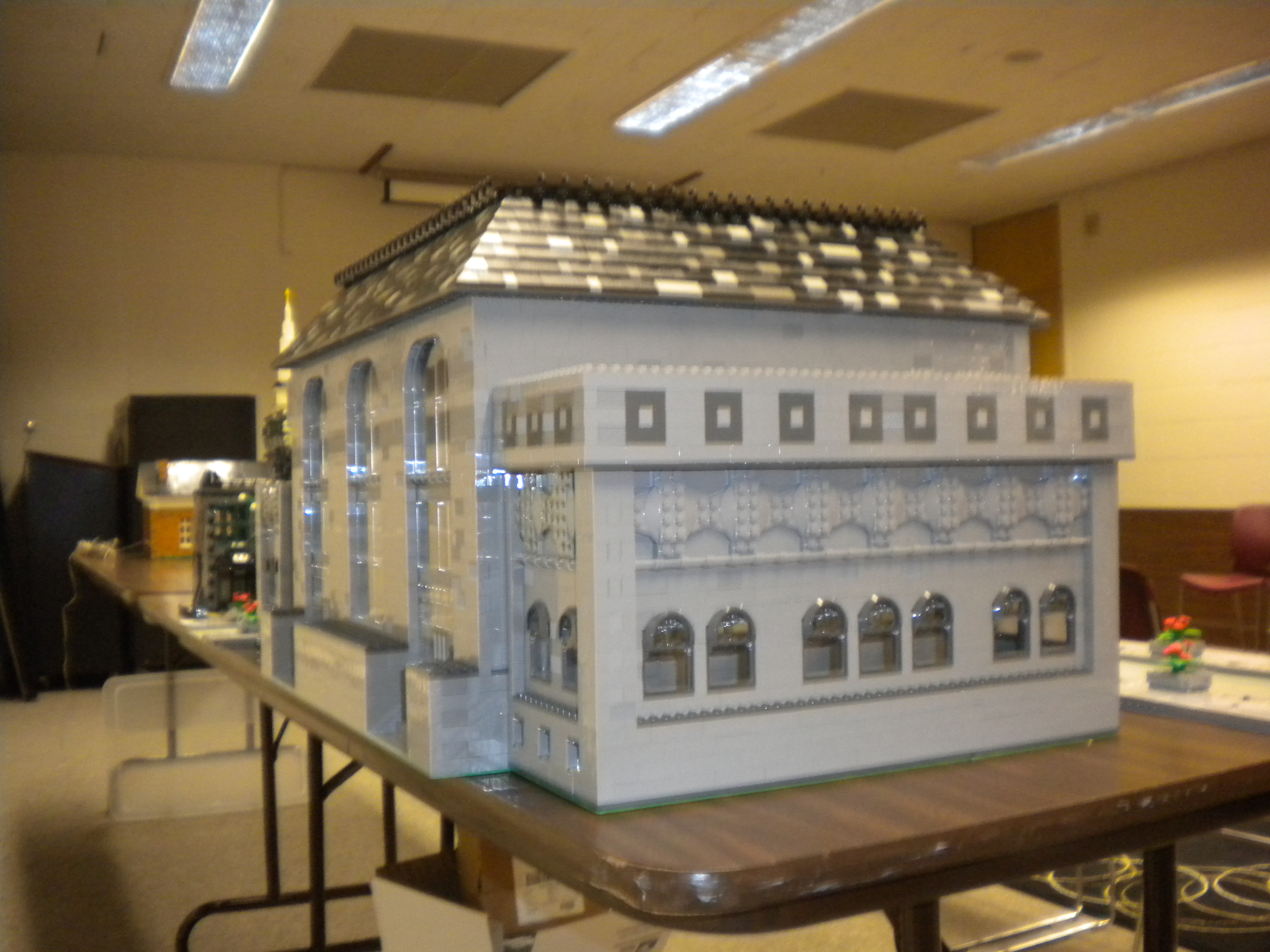 michlug_meeting_livonia_sandburg_library_11-12-2011_15.jpg
