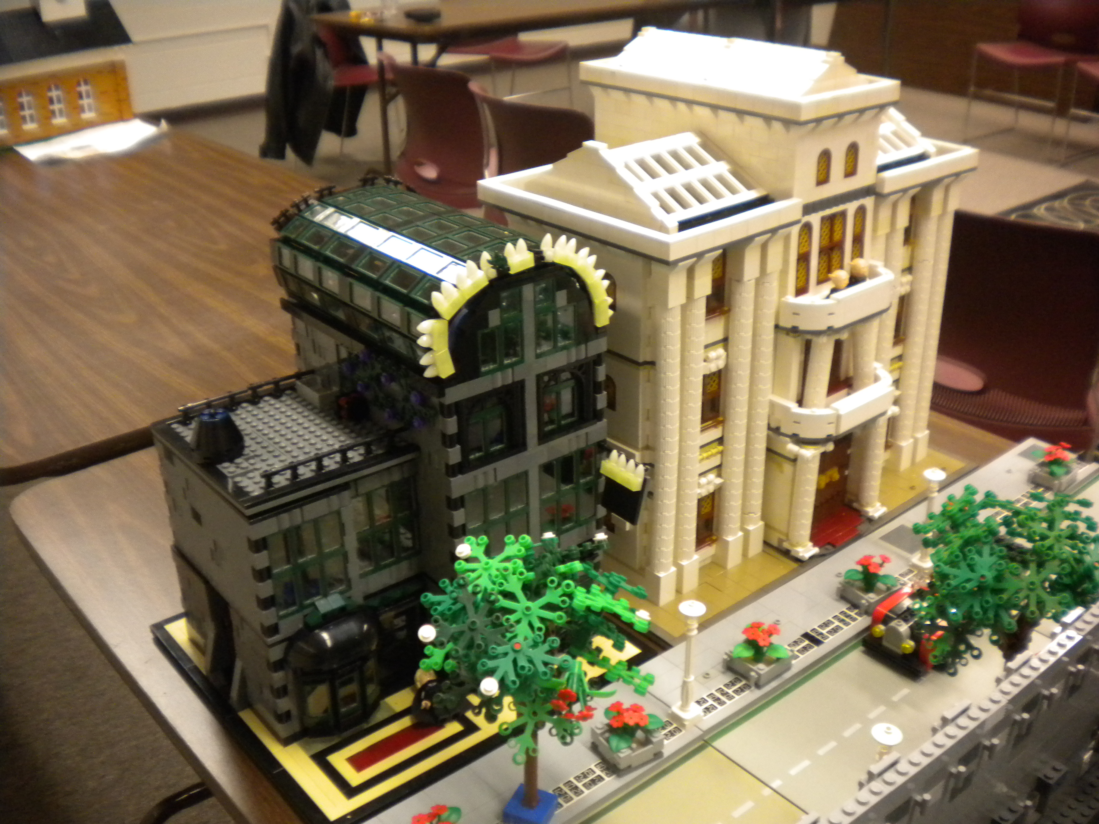 michlug_meeting_livonia_sandburg_library_11-12-2011_17.jpg
