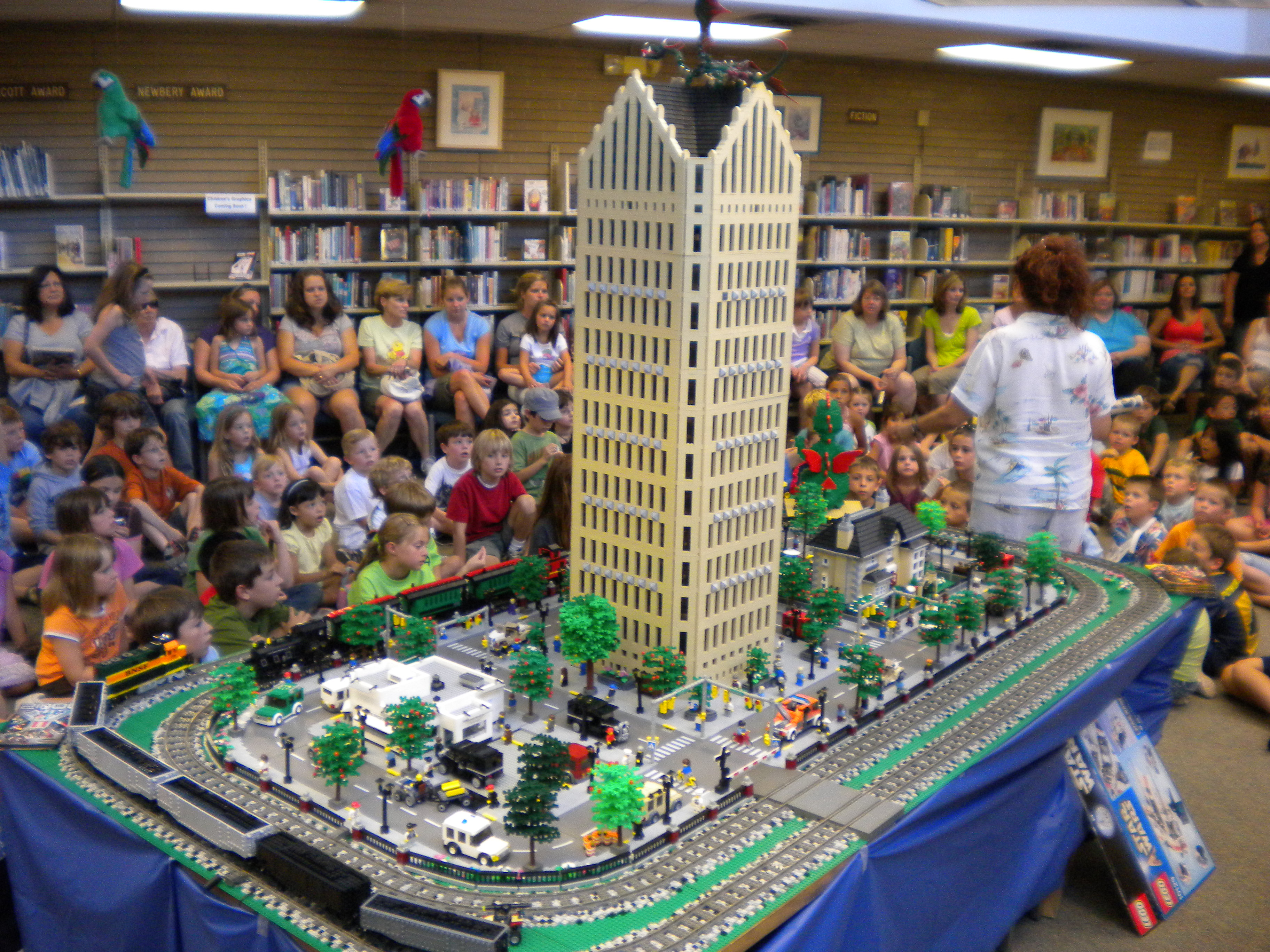 livonia_library_nobel_michlug_july_2009_13.jpg