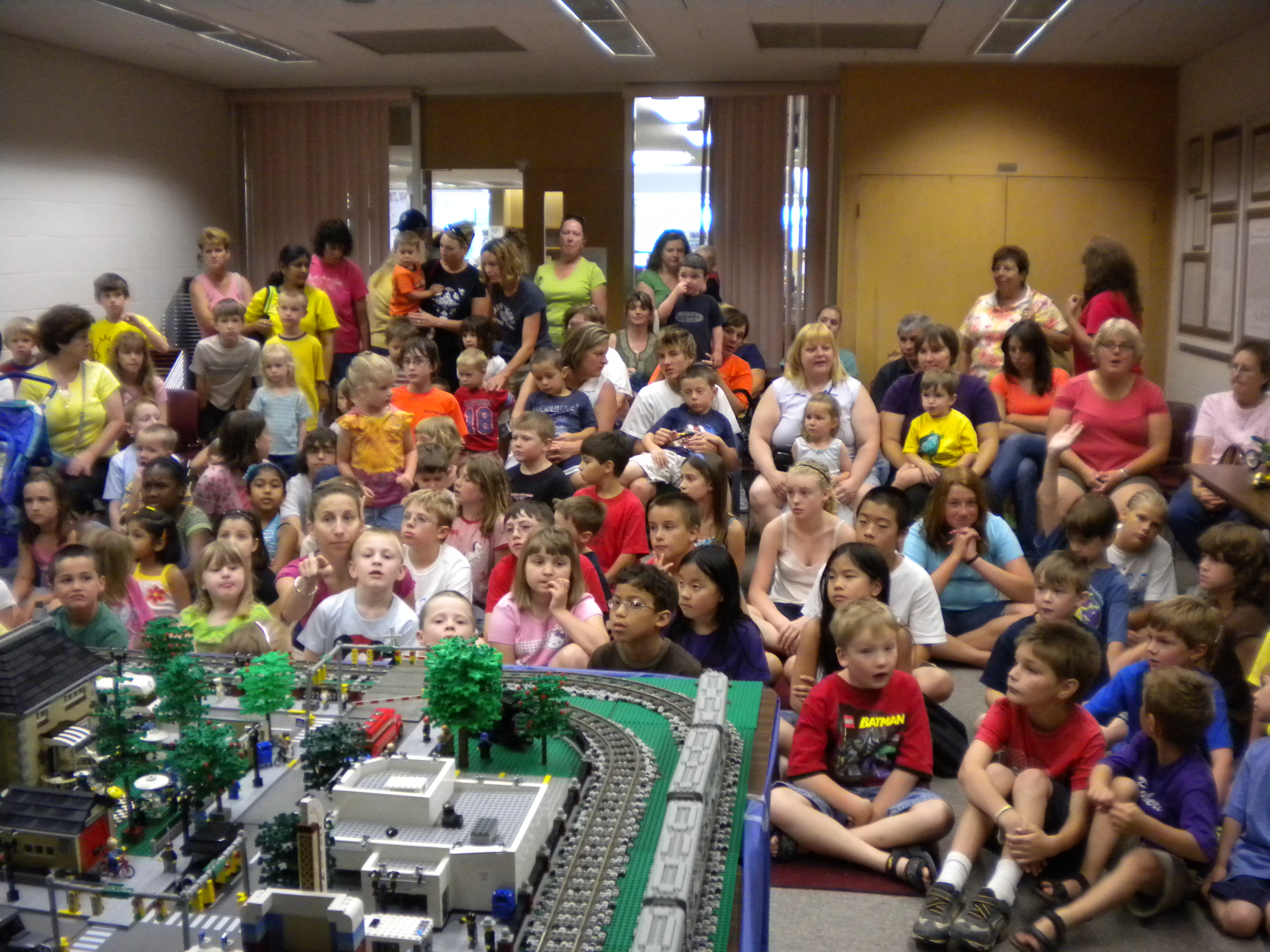livonia_library_sandburg_michlug_july_2009_02.jpg