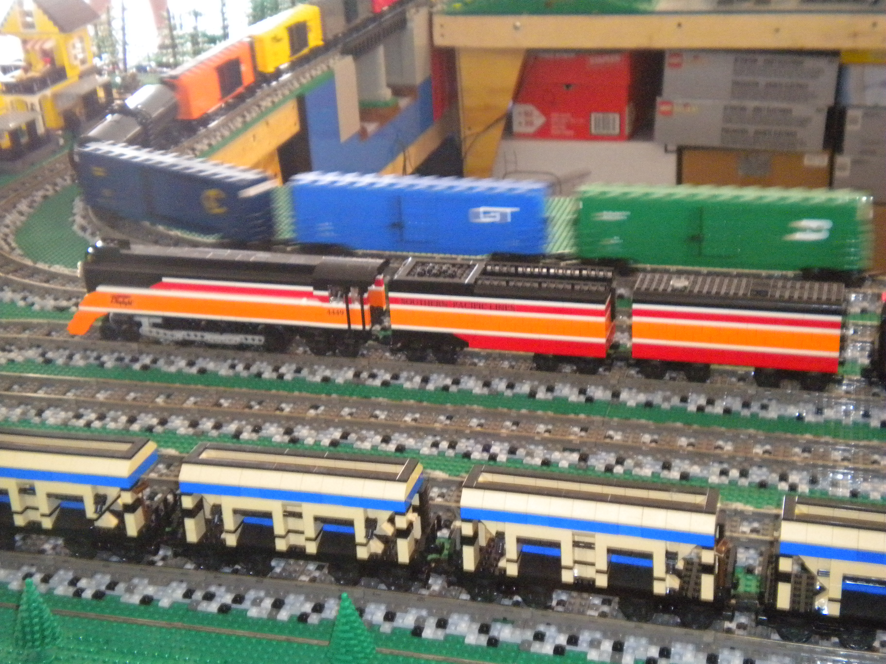 michlug_michigan_train_festival_july_2009_109.jpg