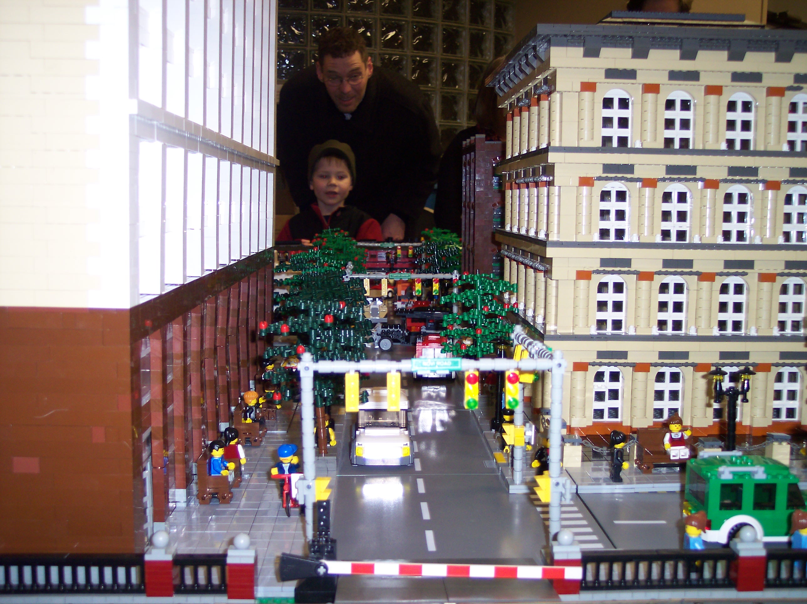 michlug_toledo_train_show_3-8-2009_011.jpg