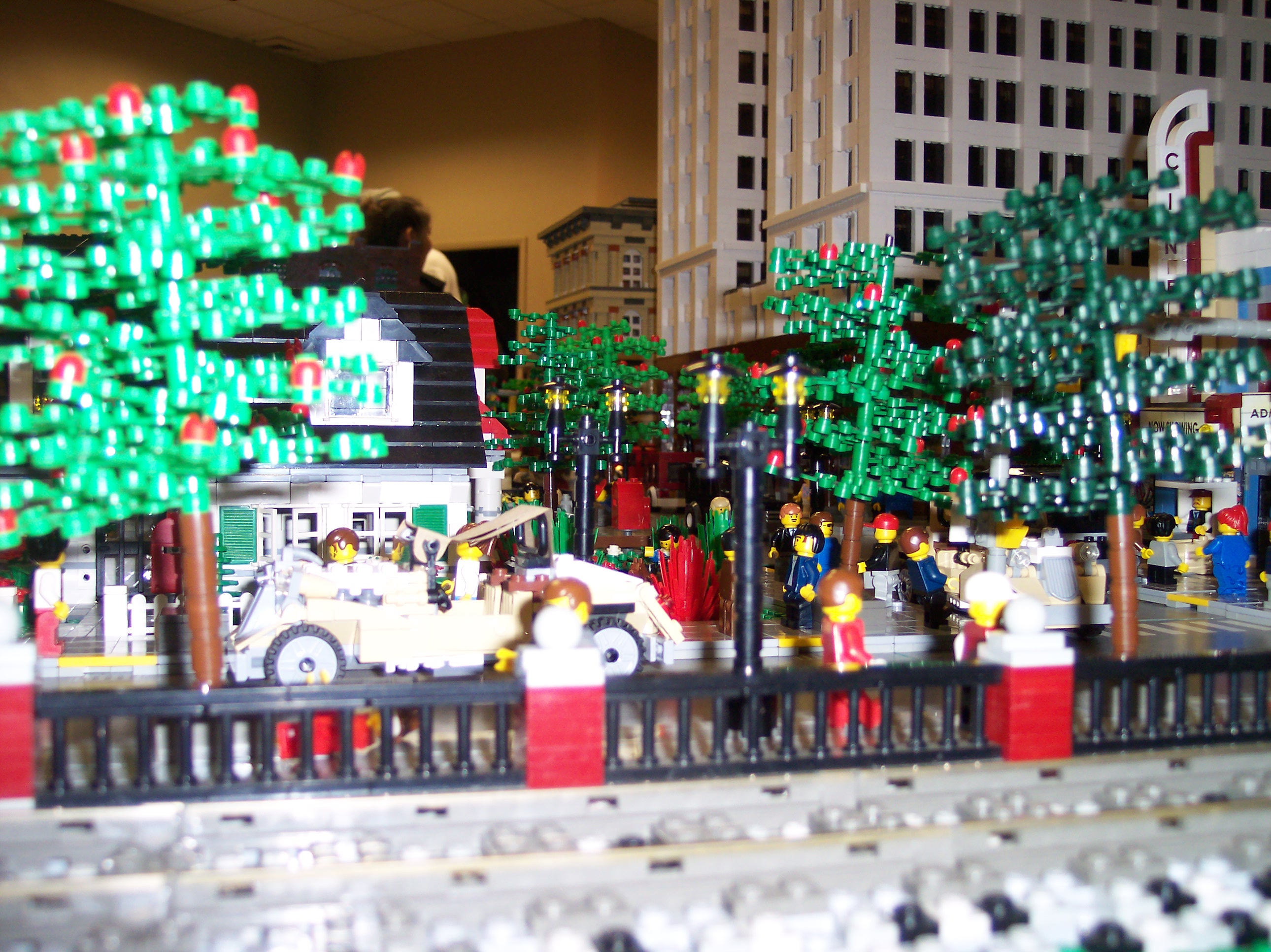 michlug_toledo_train_show_3-8-2009_021.jpg