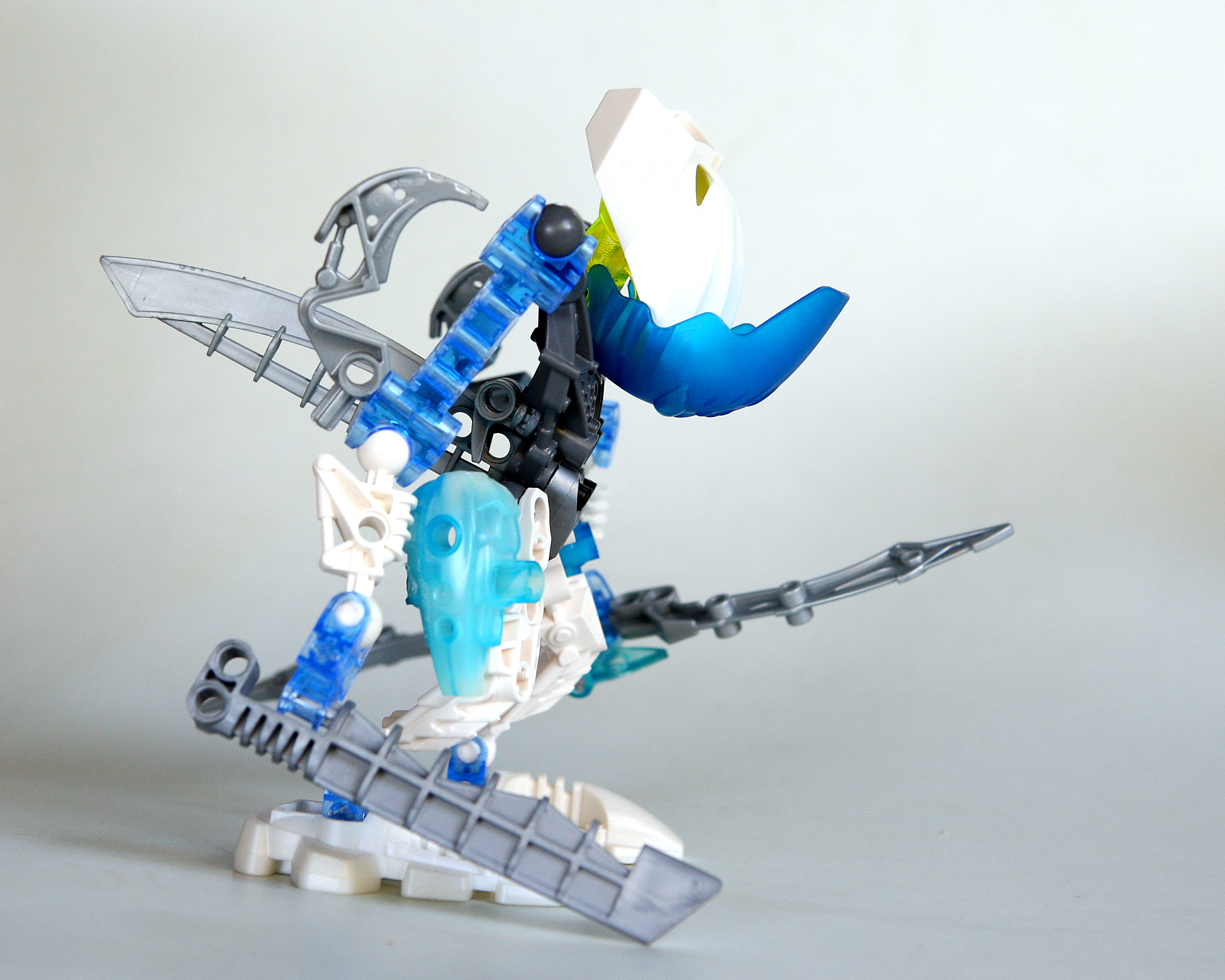 bionicle_web__2_090608.jpg