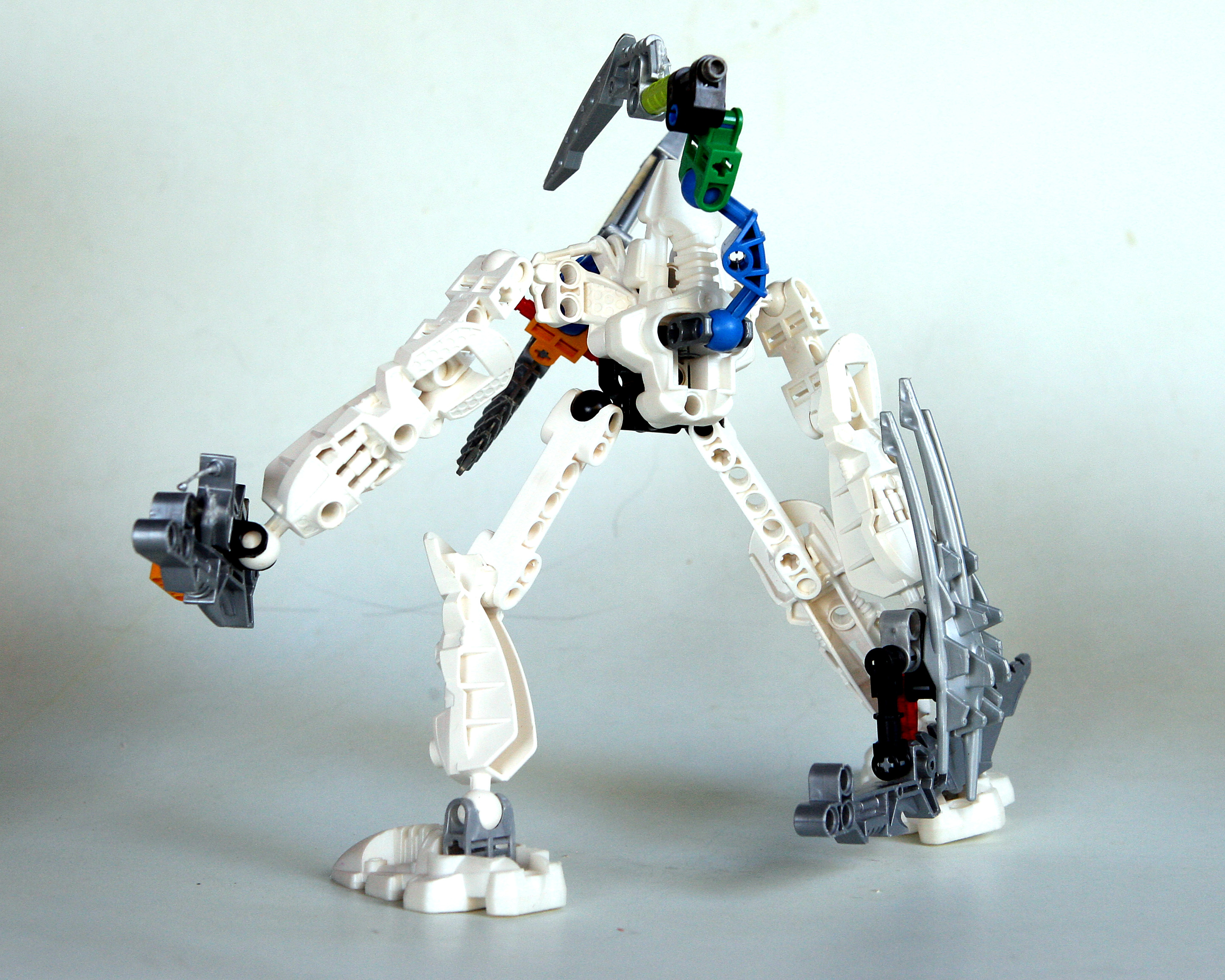 bionicle_web__6_090608.jpg