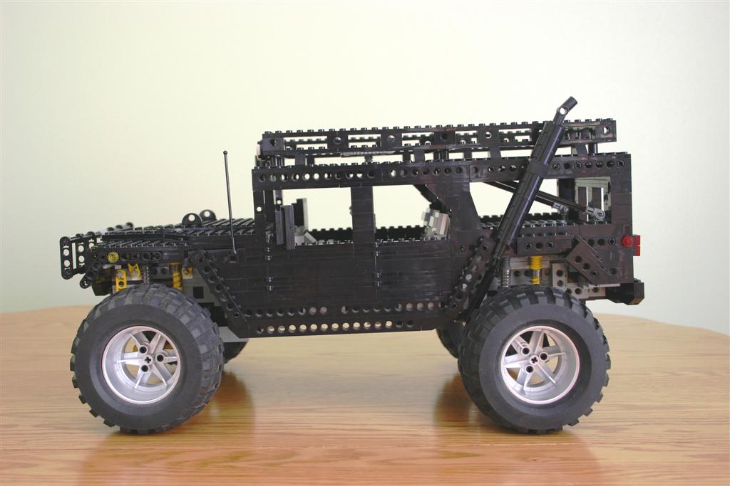 hummer_h1_side2.jpg