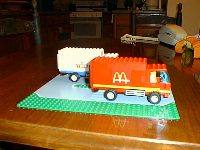 mcdonalds001.jpg