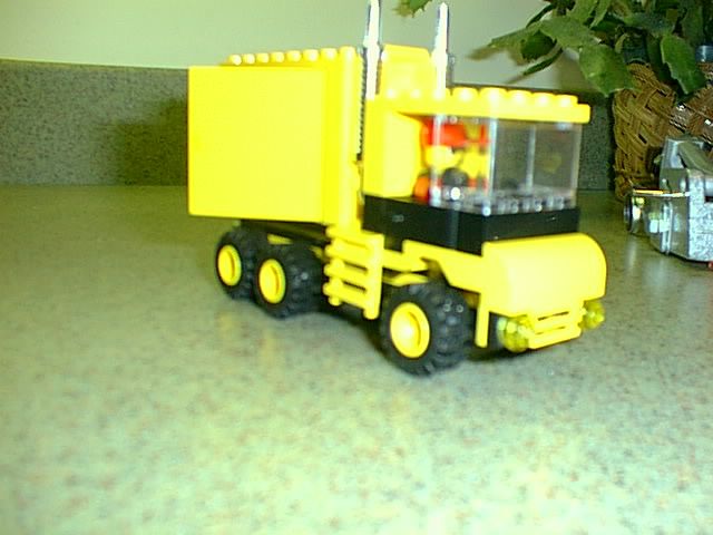 truck012.jpg