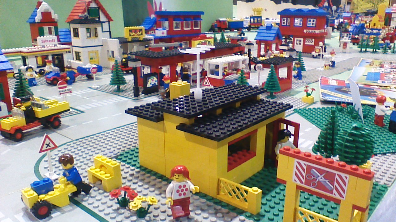 brickfair_2014_004.jpg