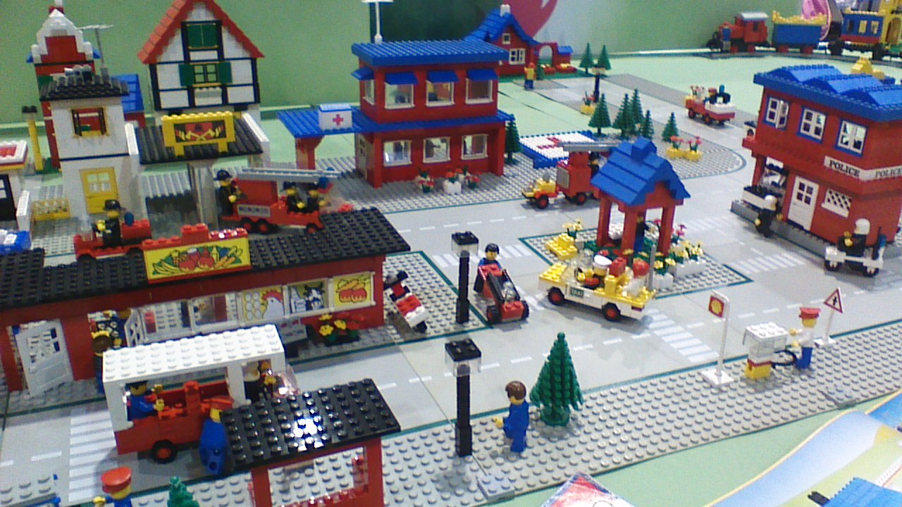 brickfair_2014_006.jpg