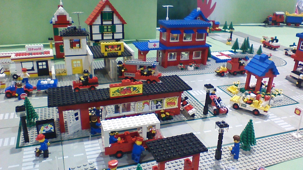 brickfair_2014_007.jpg