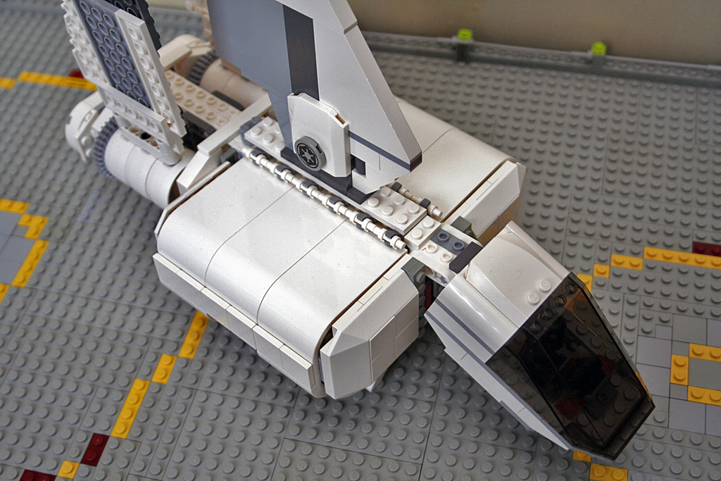 tbt_0058_brick_lego_landing_craft.jpg