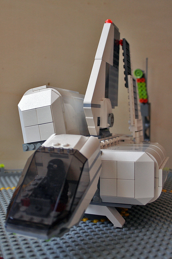 tbt_0065_brick_lego_landing_craft.jpg