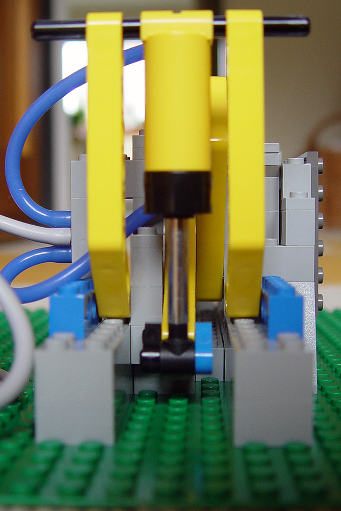 tbt_0031_brick_lego_panzertuer.jpg